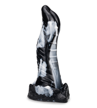 Load image into Gallery viewer, Alien-Dildo mit Saugfuß Xenos