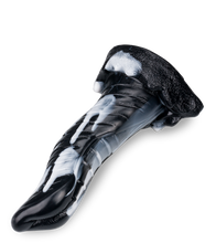 Load image into Gallery viewer, Alien-Dildo mit Saugfuß Xenos