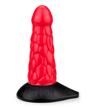Load image into Gallery viewer, Dragon Dildo mit Schuppen und Saugnapf 18,5 cm