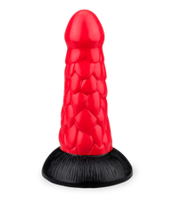Load image into Gallery viewer, Dragon Dildo mit Schuppen und Saugnapf 18,5 cm