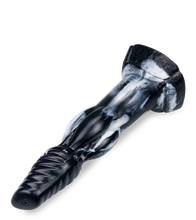 Load image into Gallery viewer, Fantasy-Dildo mit Saugnapf Fenrir