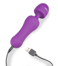 Load image into Gallery viewer, Fantasy-Wand-Vibrator mit 3 Aufsätzen, 10 Modi