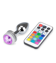 Load image into Gallery viewer, Ferngesteuerter Rosebud-Analschmuck mit Multicolor LED