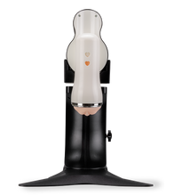 Load image into Gallery viewer, Freihand-Masturbator mit Vagina The Milkmaid
