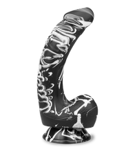 Load image into Gallery viewer, Gebogener Silikon-Dildo mit Saugnapf