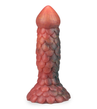 Load image into Gallery viewer, Geschuppter Drachen-Dildo mit Saugnapf 19 cm