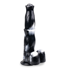 Load image into Gallery viewer, Pferdedildo mit Saugnapf Pegasus