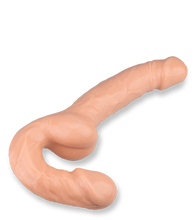 Load image into Gallery viewer, Realistischer Strapless Strapon Swap