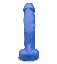 Load image into Gallery viewer, Saugnapf-Dildo aus medizinischem Silikon Wyatt