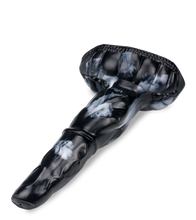 Load image into Gallery viewer, Saugnapf-Dildo im Fantasy-Design Qilin