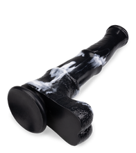 Load image into Gallery viewer, Saugnapf-Pferdedildo Kentucky