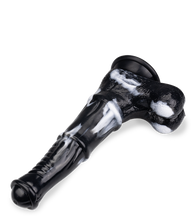 Load image into Gallery viewer, Saugnapf-Pferdedildo Kentucky